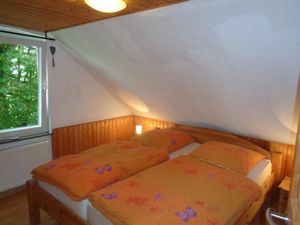 Marijanas 1, Urlaub Mit Viel Platz Zwischen Dornumersiel Und Bensersiel, Gehoert Zum Cafe Kunterbunt Apartment *